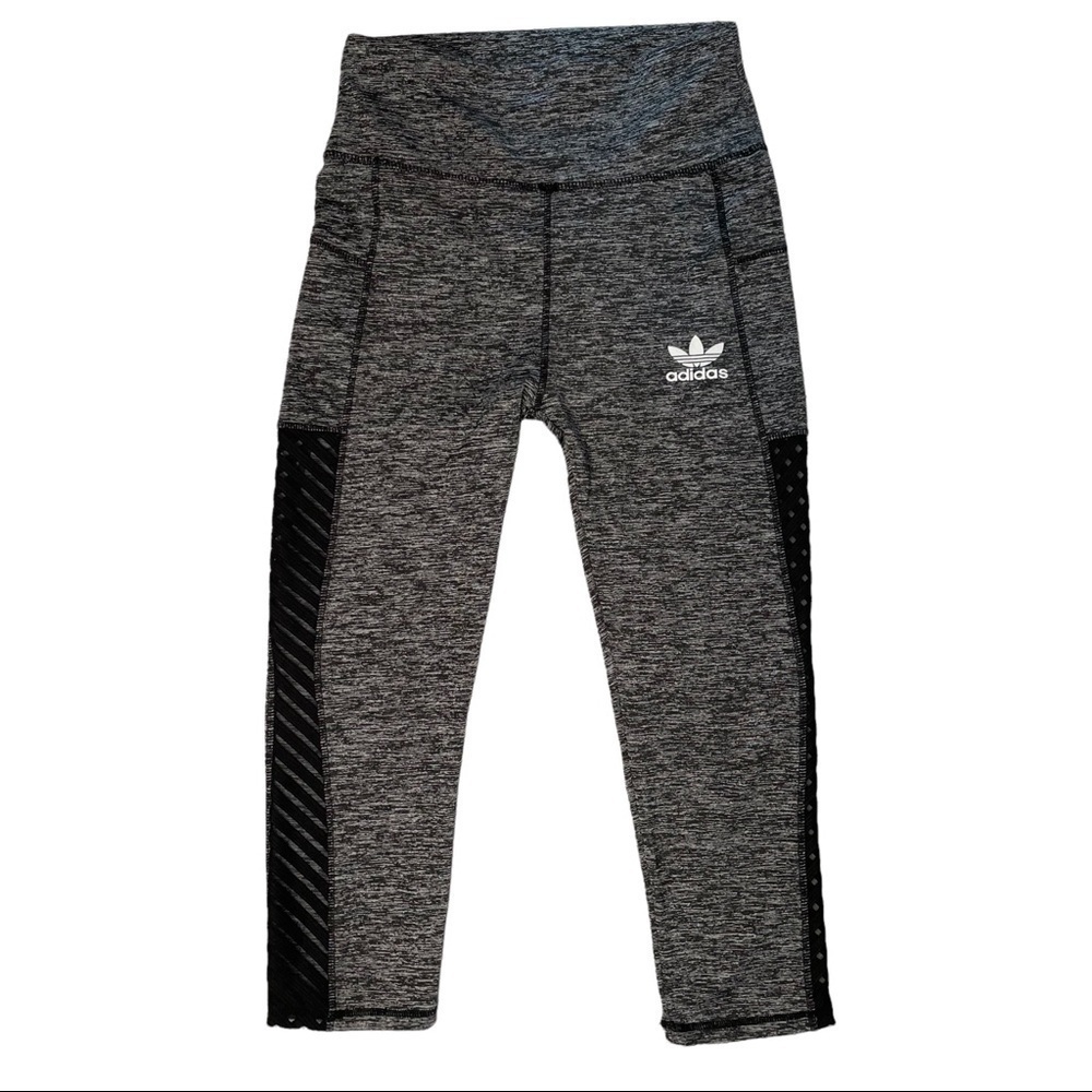 Adidas Grey Cropped Soft Yoga Running Pants Size Small 1307